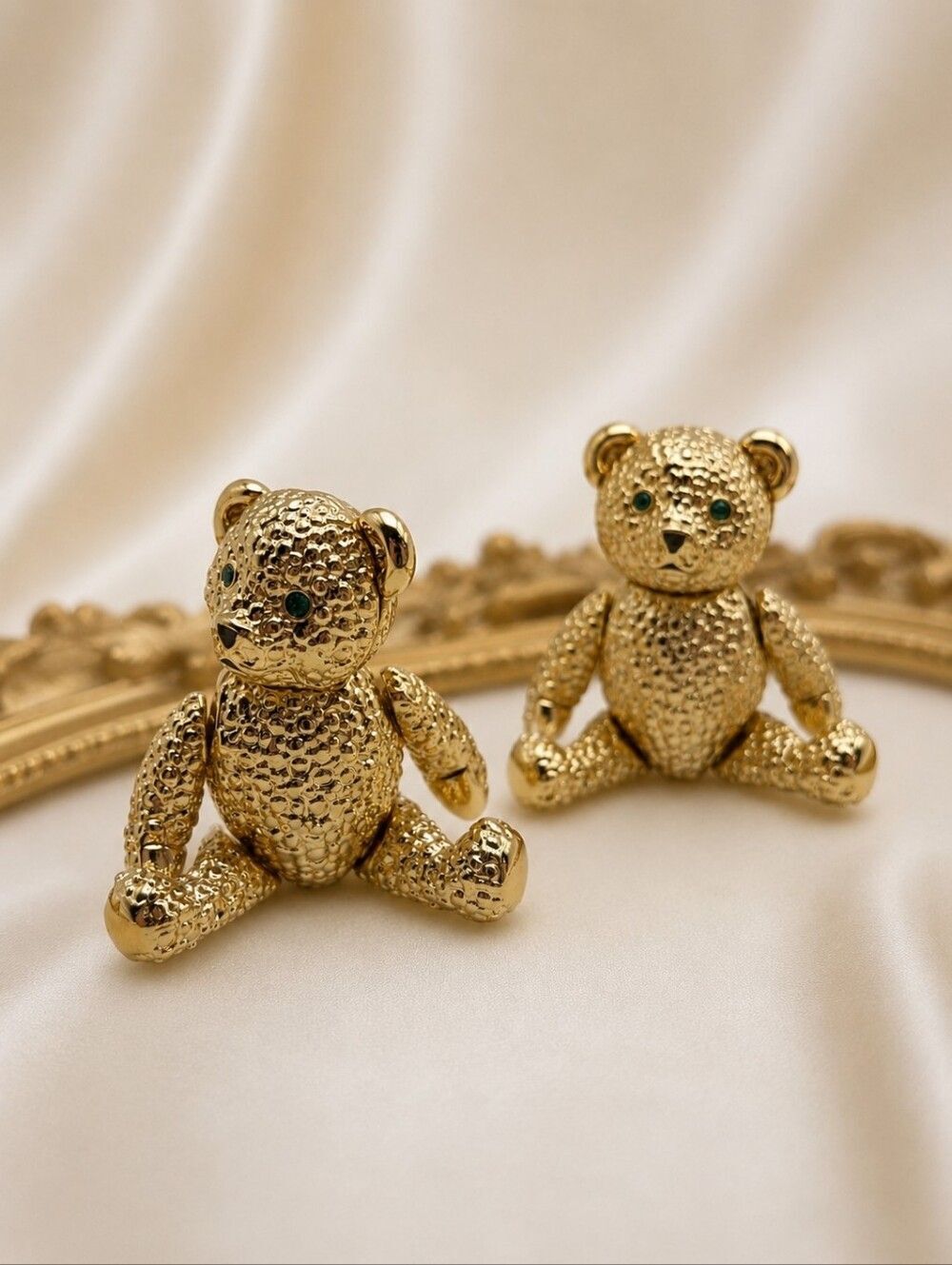 Vintage Napier Articulated Teddy Bear Brooch Set Gold Tone Green Rhinestone Eyes